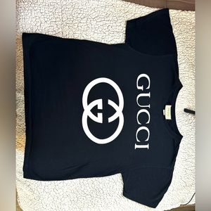 Authentic men’s Gucci classic oversized white & black interlocking tee